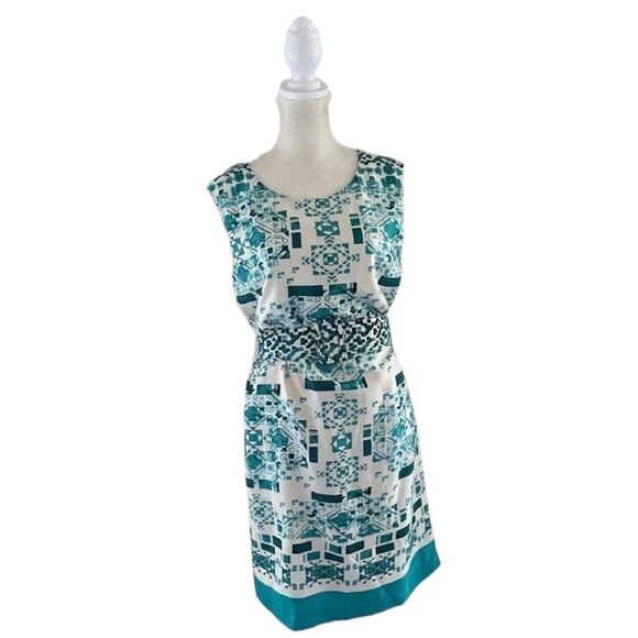 The Limited NWT silky sleeveless shift dress size XS - Picture 2 of 12